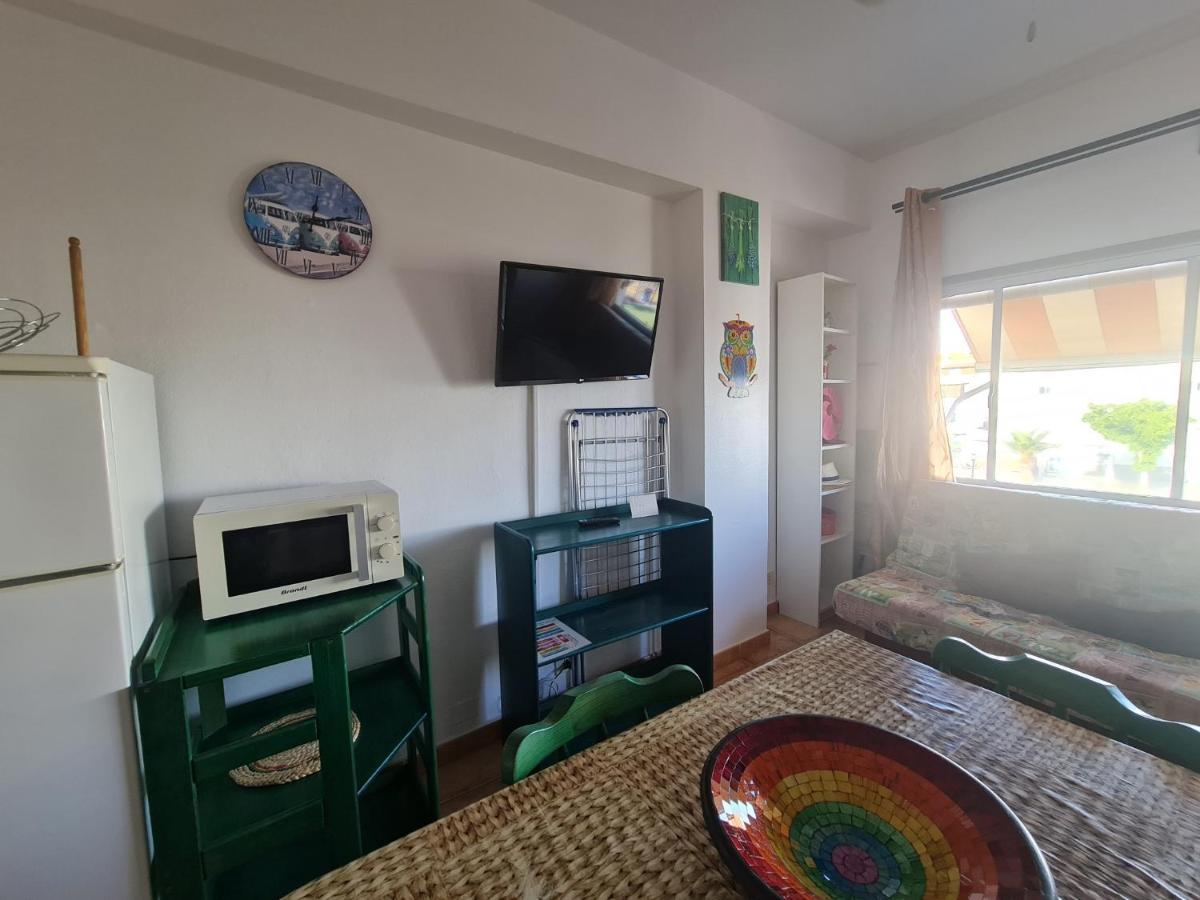 Apartamento "El Muelle" En El Centro Y Playa De Corralejo Appartement Buitenkant foto
