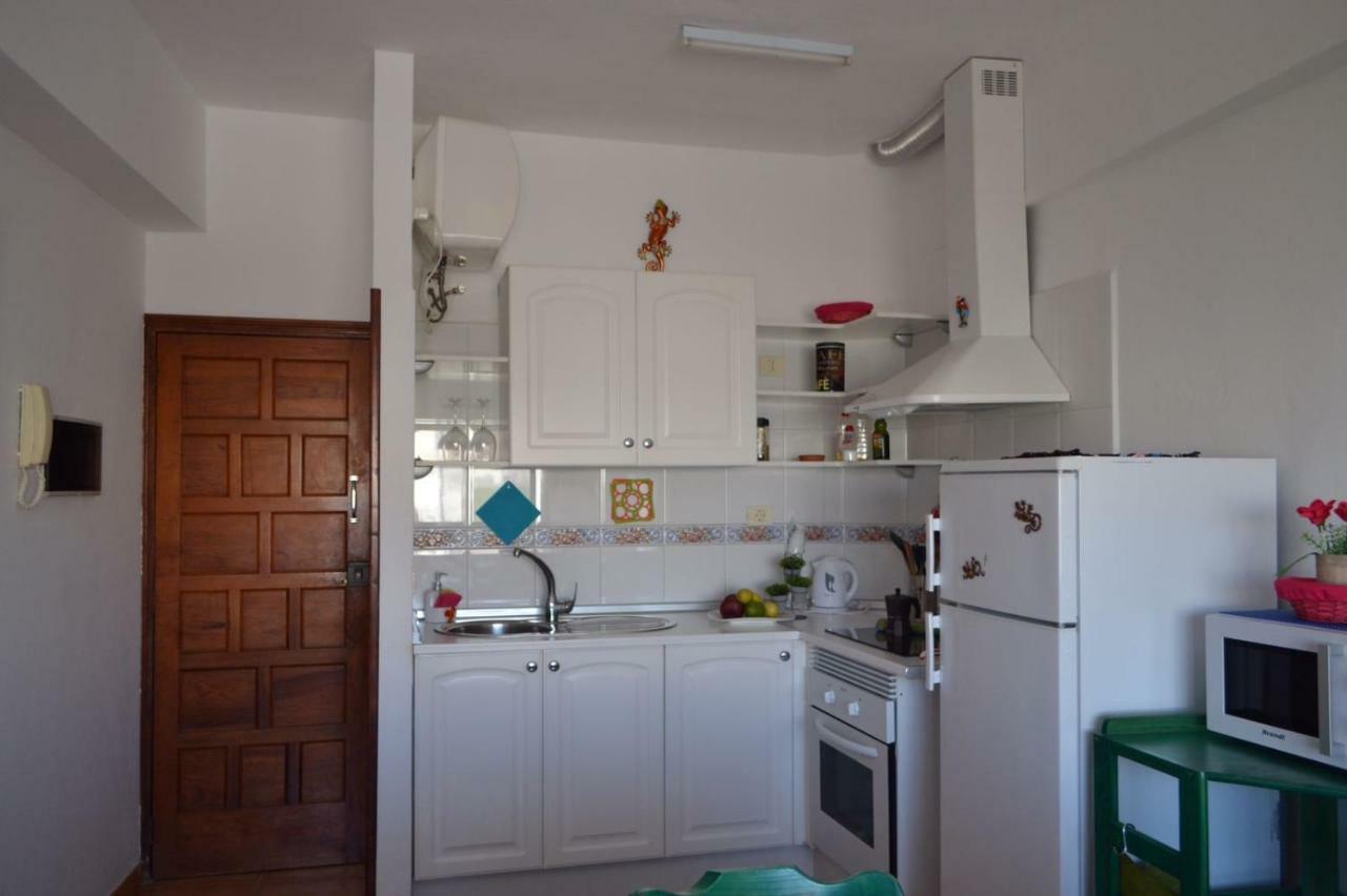 Apartamento "El Muelle" En El Centro Y Playa De Corralejo Appartement Buitenkant foto