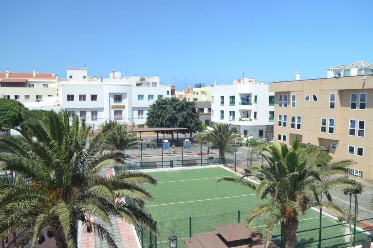 Apartamento "El Muelle" En El Centro Y Playa De Corralejo Appartement Buitenkant foto